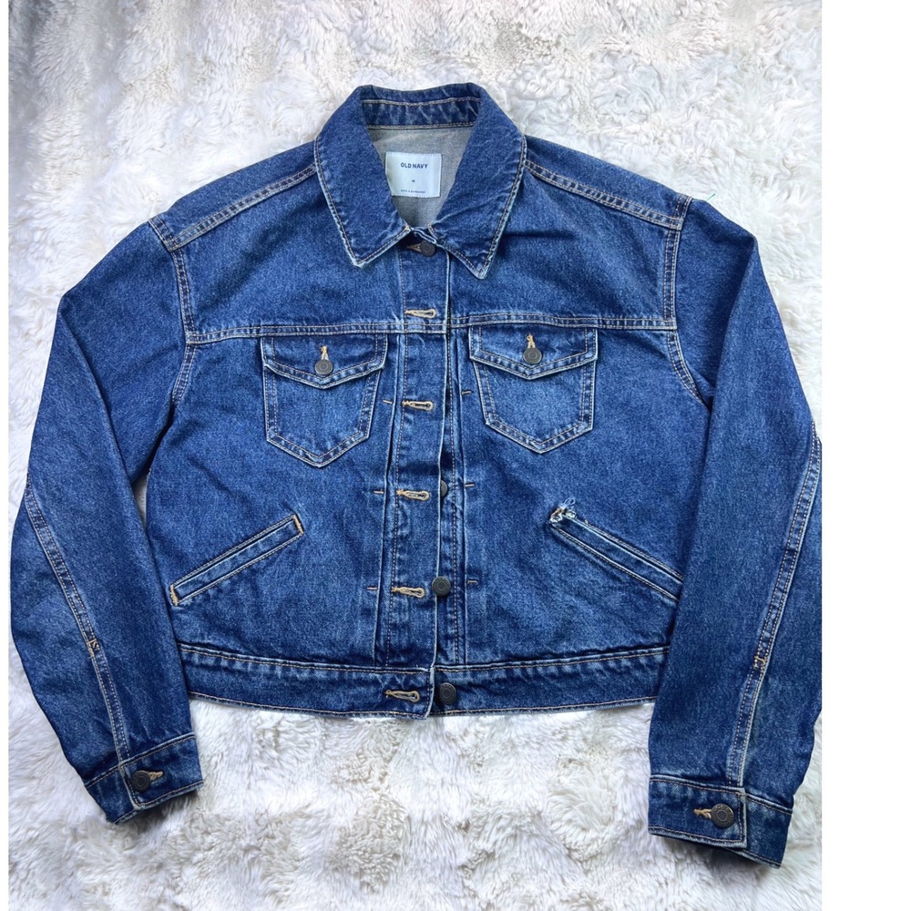 Old Navy Womens Medium Wash Denim Trucker Jacket Size M Blue Boxy Cropped. A40